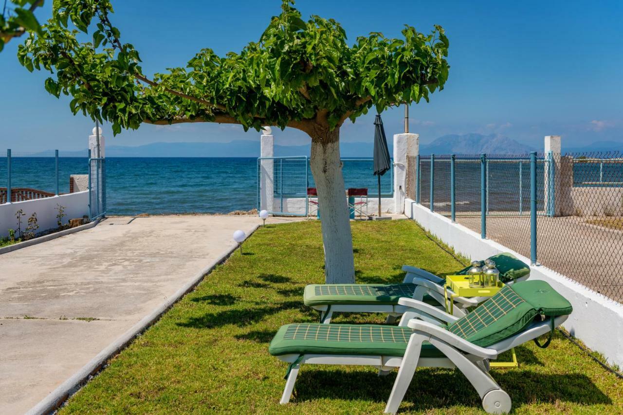 Kiko, The Coastline House Villa Kato Achaḯa Bagian luar foto